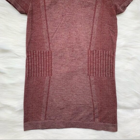 Adidas Women's Running T-Shirt Top Crew neck Short Sleeves Burgundy Size XS - Picture 6 of 12